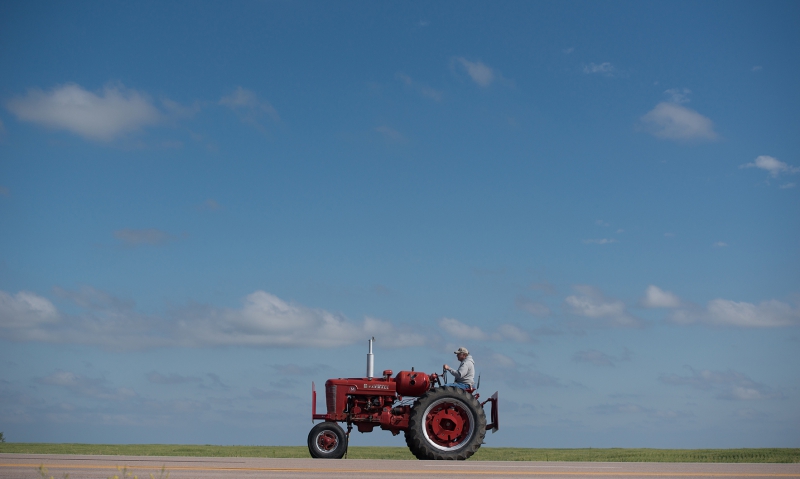 Antique tractor owners raising money for OCW