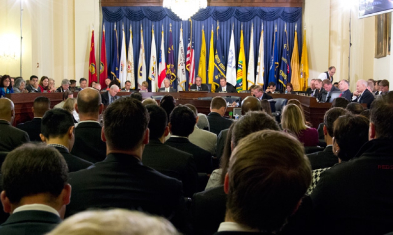 VA chief to student vets: ‘I can no longer pay’