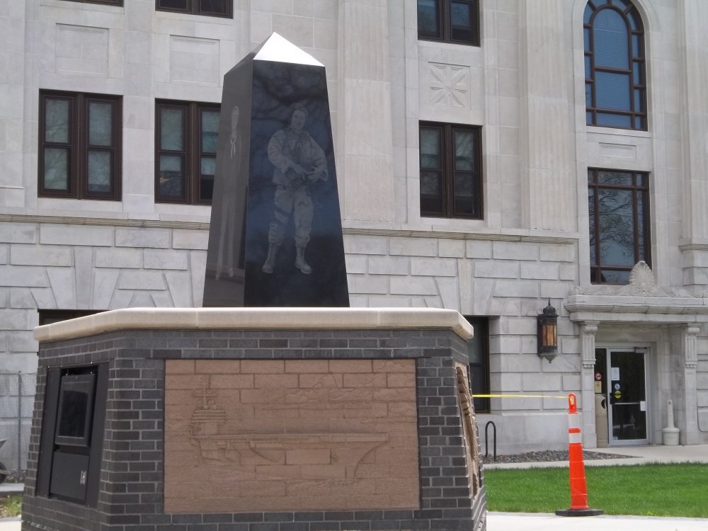 Saline County Veterans Memorial