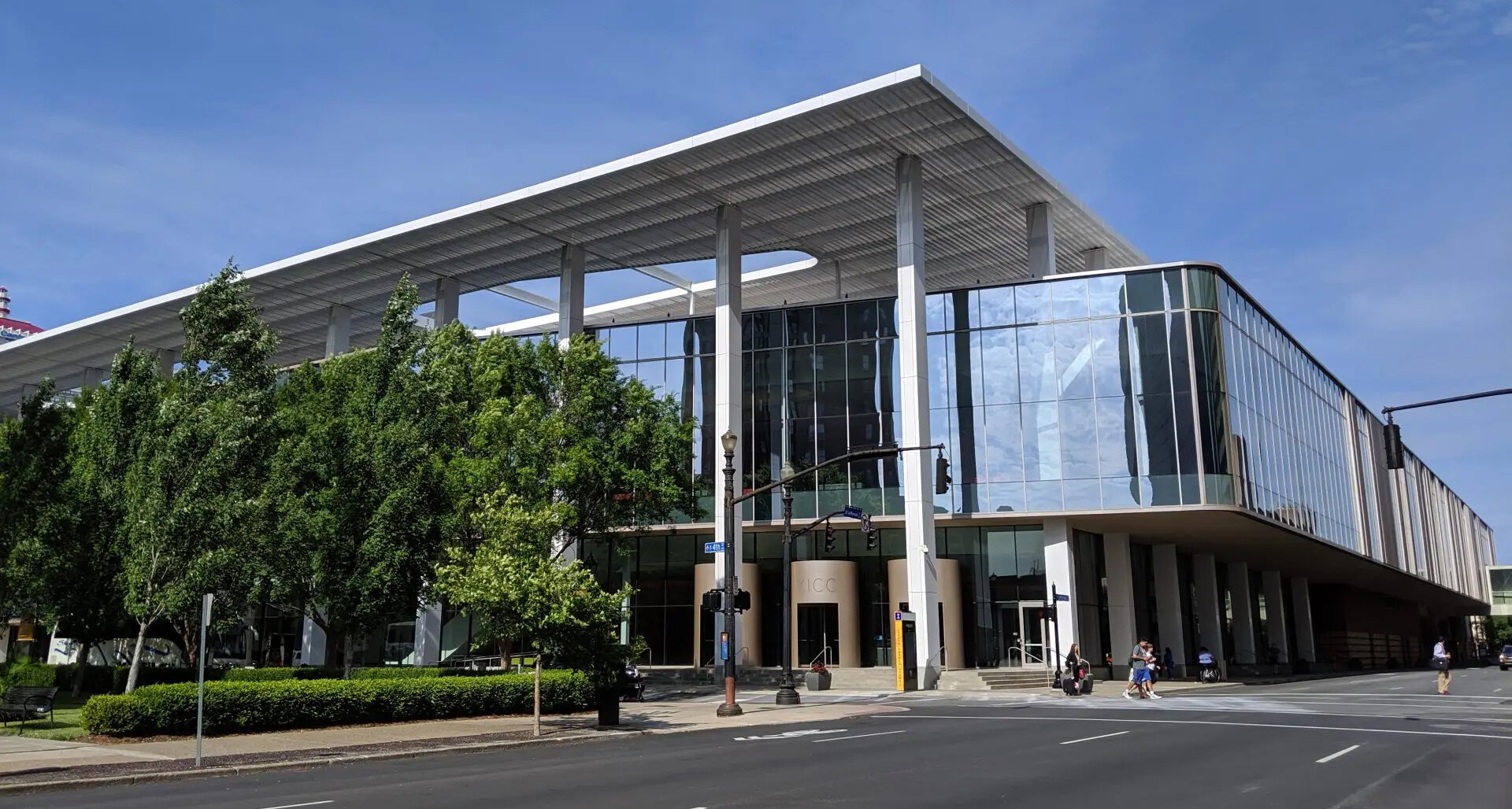 Help staff the CWF and VCF booth in Louisville