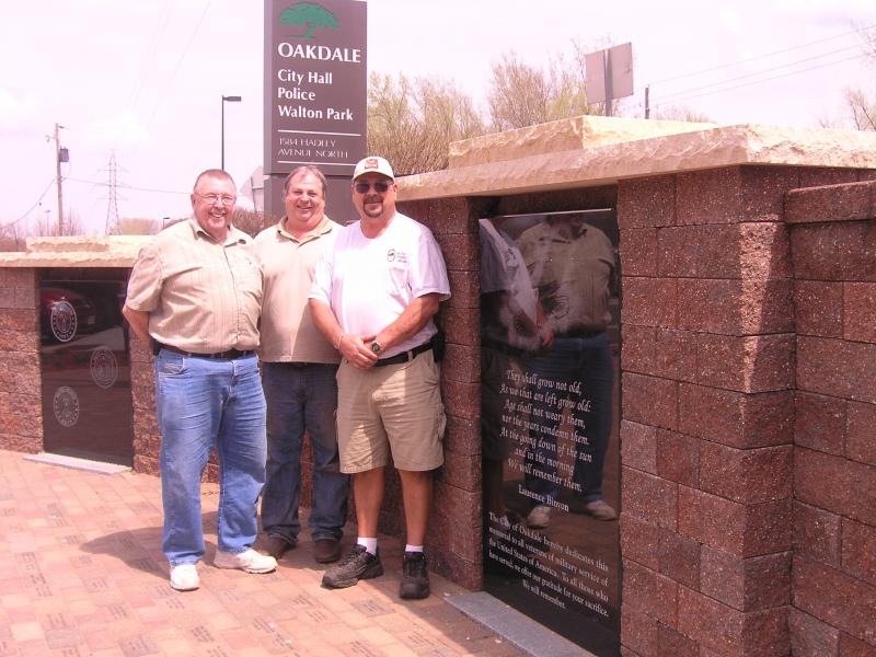 Oakdale Veteran&#039;s Memorial enhanced by hardscapes