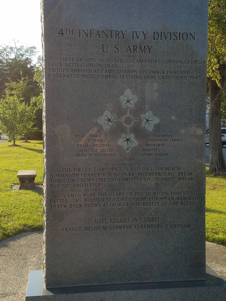 4th Infantry (Ivy) Division &amp; Major General Raymond O Barton Memorial