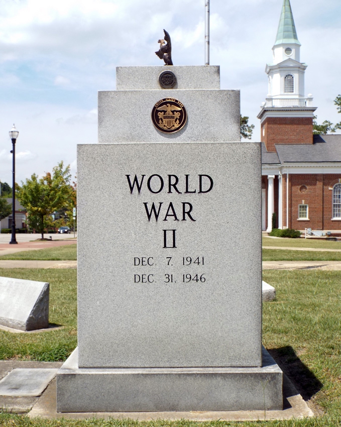 Hoke County War Memorial, Raeford