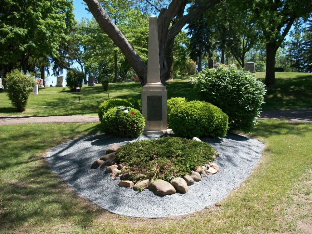 Arthur O. Haukland Memorial