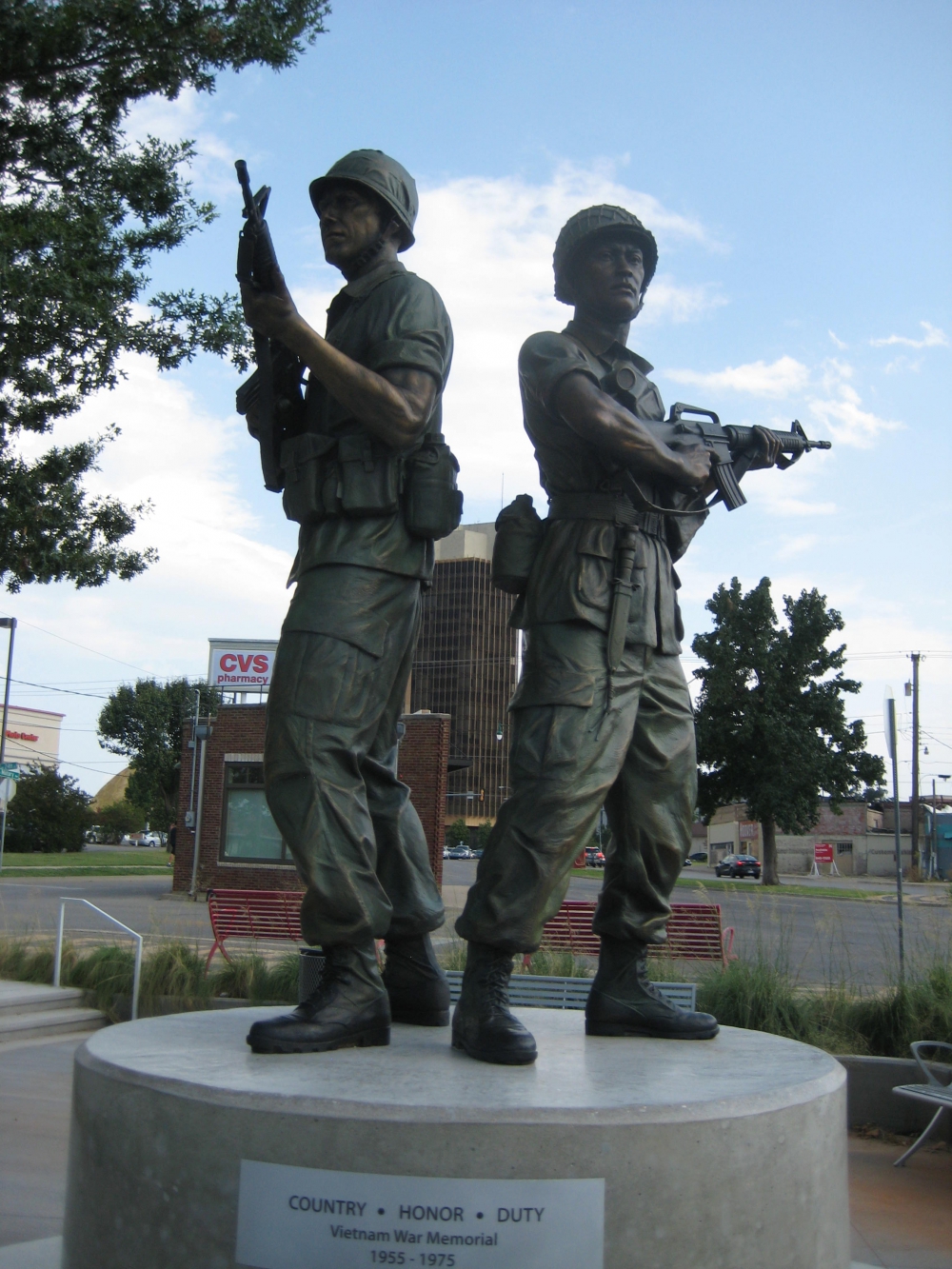 Oklahoma City – Military Park Vietnam War Memorial “Brothers in Arms” Monument