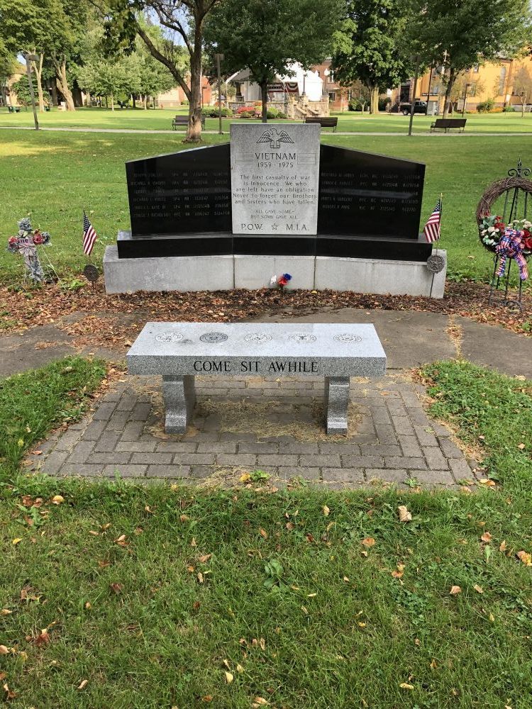 Barclay Square Veterans Memorials