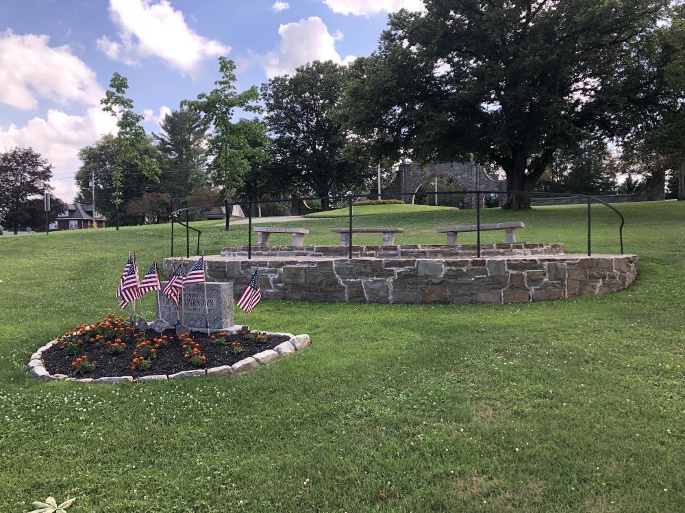 Union Cemetery Veterans Memorials