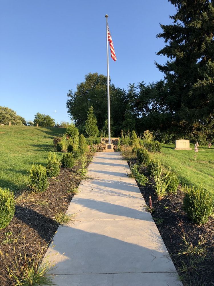 Long Run Cemetery Veterans Memorial