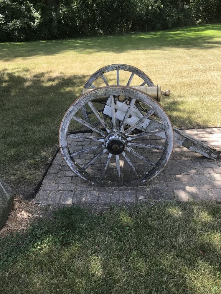 Replica Civil War Cannon