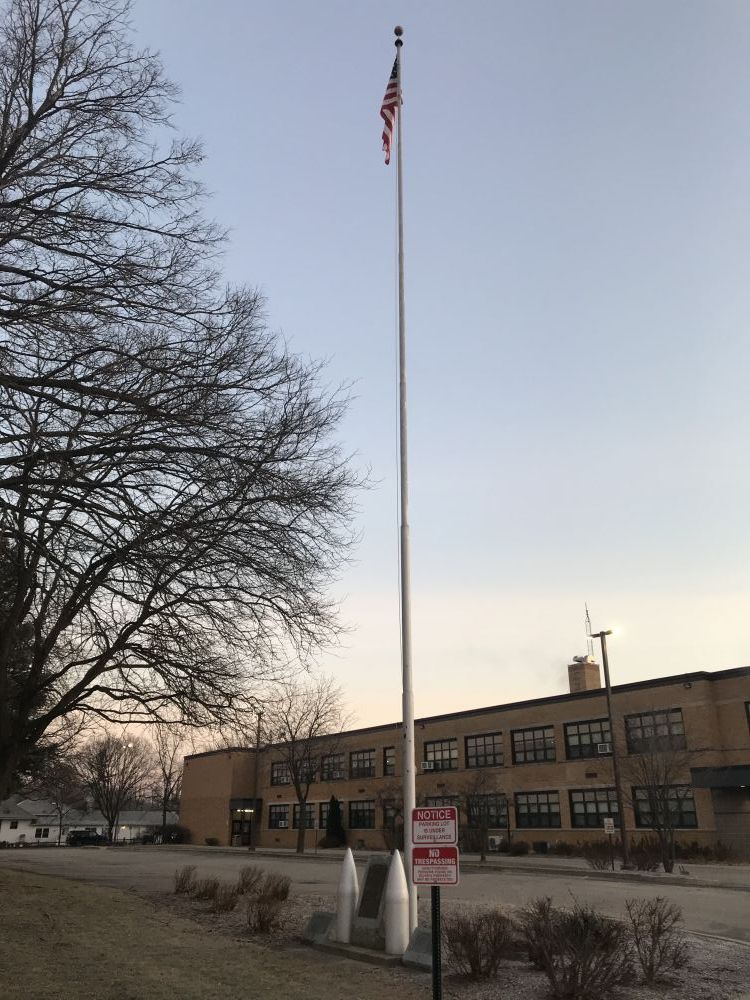 Veterans Memorial, Nipersink Middle School, Richmond, Illinois