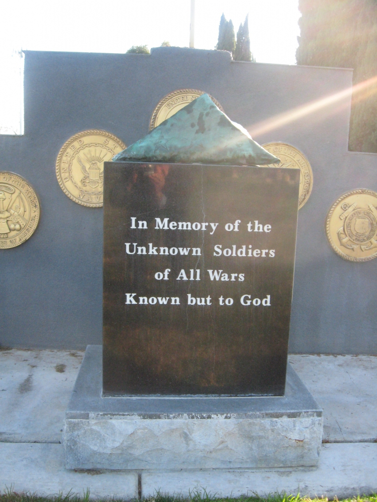 Memorials to the Unknowns