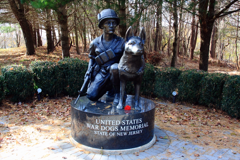 United States War Dogs Memorial