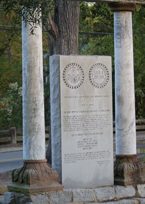 Fayetteville Independent Light Infantry Monument, Fayetteville