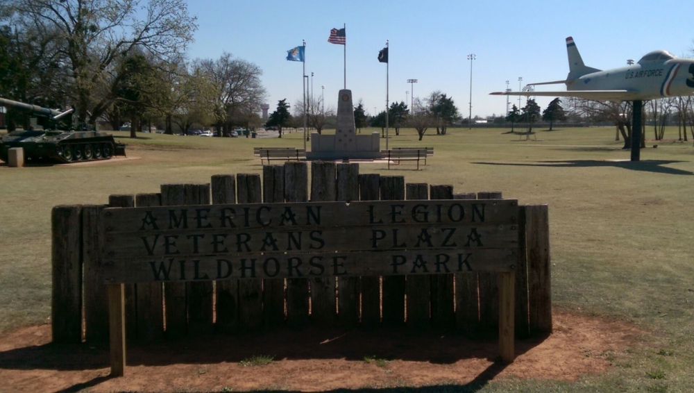 Mustang Veterans Plaza