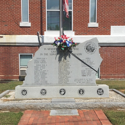 Washington County Veterans Memorial, Plymouth