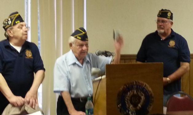 96-year-old receives American Legion 70-Year-Star