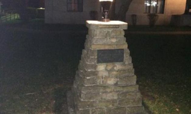 In Kansas, post re-lights eternal flame honoring veterans