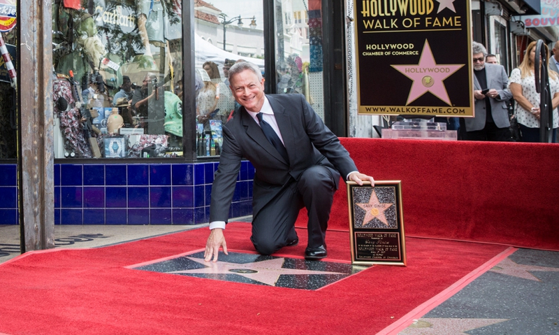 Gary Sinise brings military respect to Hollywood