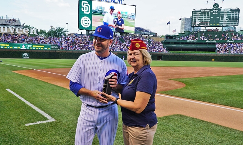 Cubs Brian Duensing and Joe Maddon honored by Legion Baseball