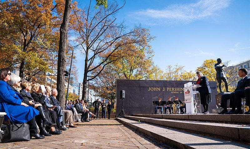 Wreath tribute opens weekend of WWI commemorative programs