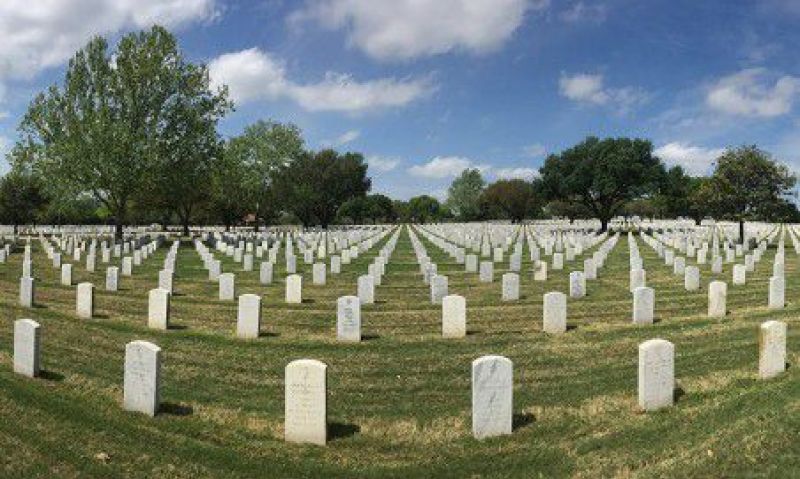 National cemeteries plan brief, private ceremonies for Memorial Day