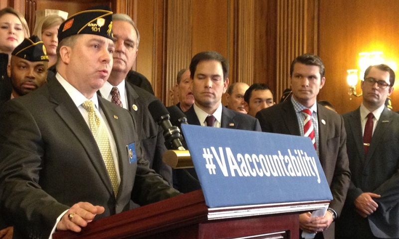 Boehner, others tout Legion-backed VA accountability bill