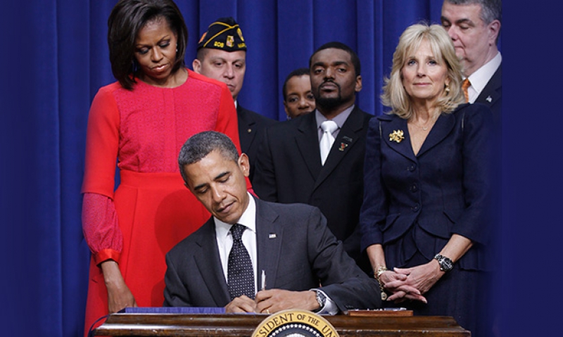 Obama signs jobs bill for veterans