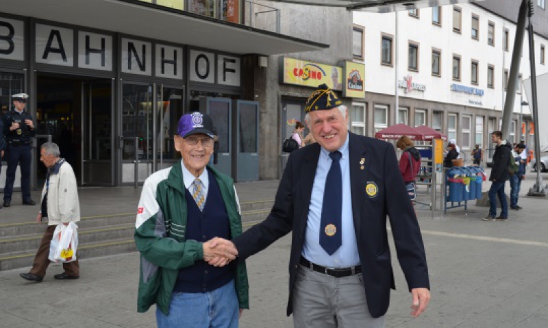 Post GR 09 hosts World War II veteran