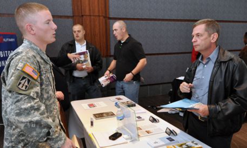 Hundreds of veterans attend career fair