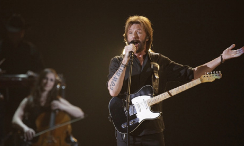 Tickets on sale for Ronnie Dunn concert