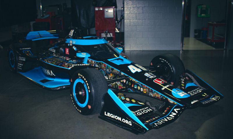 New livery among new experience as Johnson hits Mid-Ohio for the first time