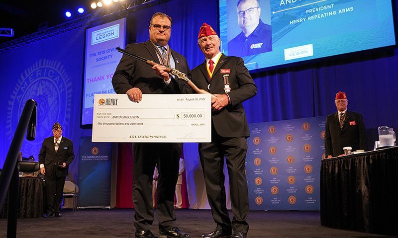 Henry Repeating Arms donates $50,000 to Legion during national convention