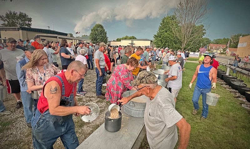 Storm can’t stop 150 years of the Erie Bean Feed
